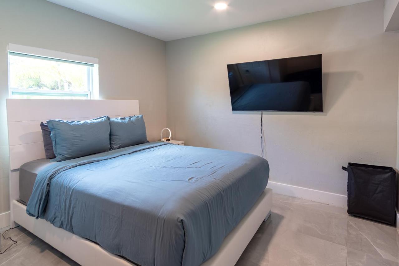 Hollywood Paradise Luxury 4Br 3Ba Home And Outdoor Fun With Heated Pool Bagian luar foto